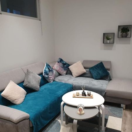 Appartement Cosy Et Chaleureux Лон-ле-Сонье Экстерьер фото